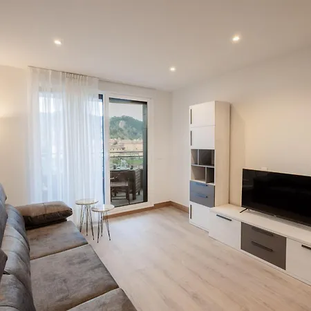 Artik I Local Rentss 아파트 자라우츠