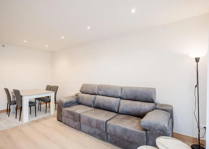 Artik I Local Rentss Apartment *